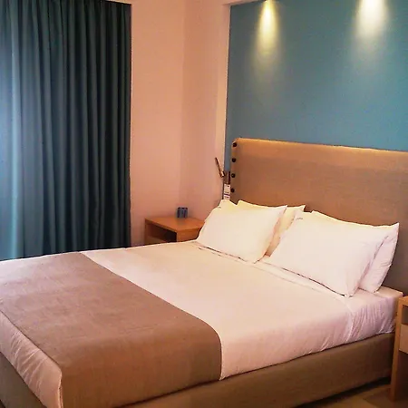 Aparthotel Diolkos 4*