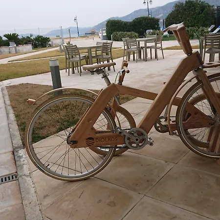 Diolkos Apartmanhotel Lutráki