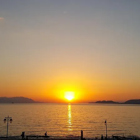 Apartahotel Diolkos Loutráki