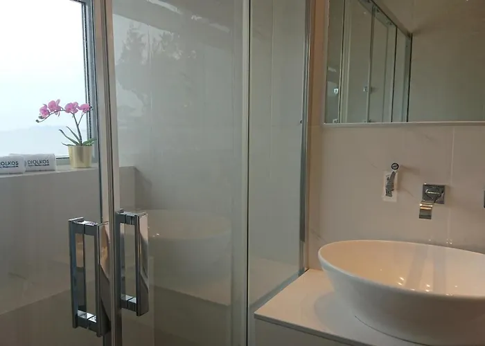 Diolkos Aparthotel Loutraki (Corinthia)