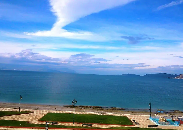 Diolkos Апарт-отель