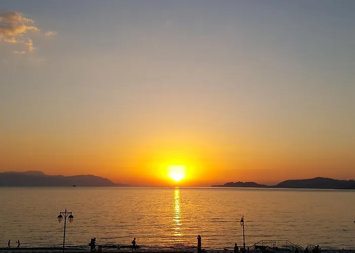 Aparthotel Diolkos Loutraki (Corinthia)